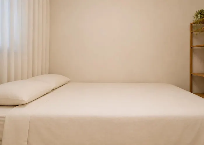 Aneuk,3br,8명,장기숙박,서울대학교,친절한 국가공인 관광통역 안내사의 호텔급 컨시어지 서비스,강남,홍대,명동,,성수,고척돔,kspo돔,지하철,도심접근성 * Seoel
