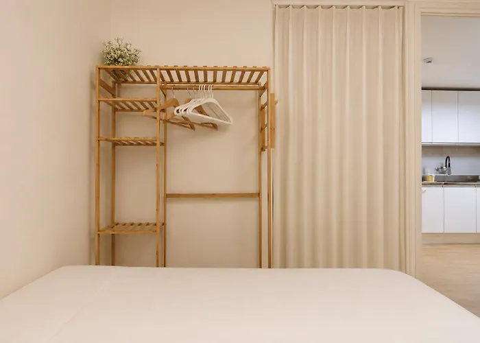 Villa Aneuk,3br,8명,장기숙박,서울대학교,친절한 국가공인 관광통역 안내사의 호텔급 컨시어지 서비스,강남,홍대,명동,,성수,고척돔,kspo돔,지하철,도심접근성 Seoel
