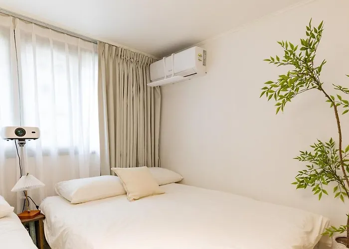 Aneuk,3br,8명,장기숙박,서울대학교,친절한 국가공인 관광통역 안내사의 호텔급 컨시어지 서비스,강남,홍대,명동,,성수,고척돔,kspo돔,지하철,도심접근성 * Seul