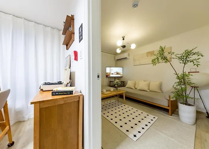 Villa Aneuk,3br,8명,장기숙박,서울대학교,친절한 국가공인 관광통역 안내사의 호텔급 컨시어지 서비스,강남,홍대,명동,,성수,고척돔,kspo돔,지하철,도심접근성 Seoel