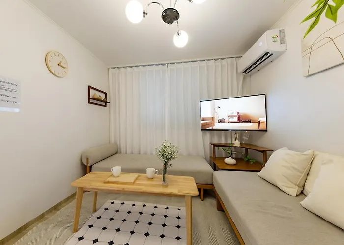 Aneuk,3br,8명,장기숙박,서울대학교,친절한 국가공인 관광통역 안내사의 호텔급 컨시어지 서비스,강남,홍대,명동,,성수,고척돔,kspo돔,지하철,도심접근성 *