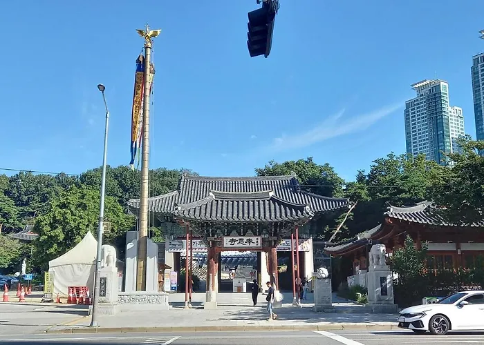 Villa Aneuk,3br,8명,장기숙박,서울대학교,친절한 국가공인 관광통역 안내사호스트,강남,홍대,명동,,성수,고척돔,kspo돔,지하철,도심접근성 *